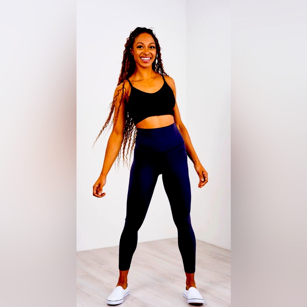 Latched Mama high-waisted black leggings